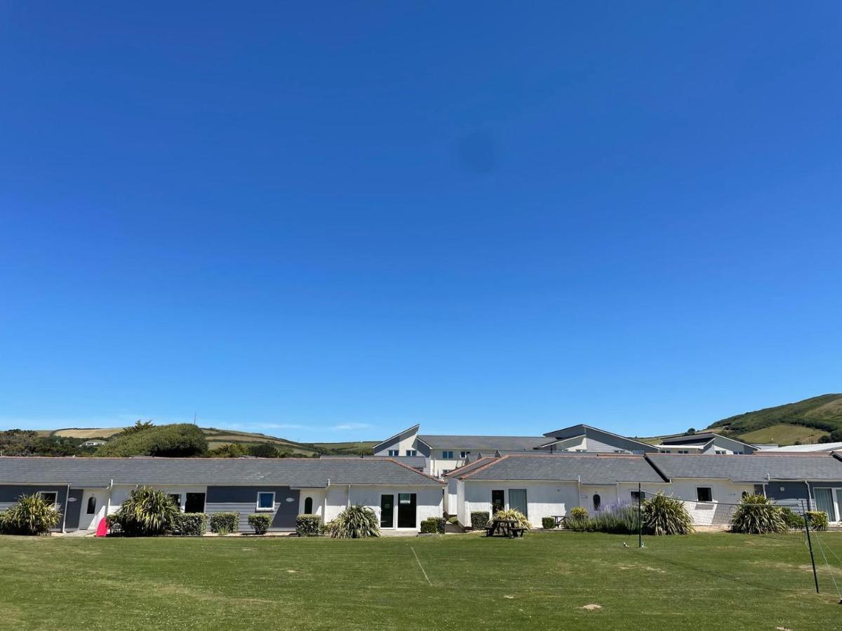 Croyde Bay Hotel Or Self Catering Exterior photo